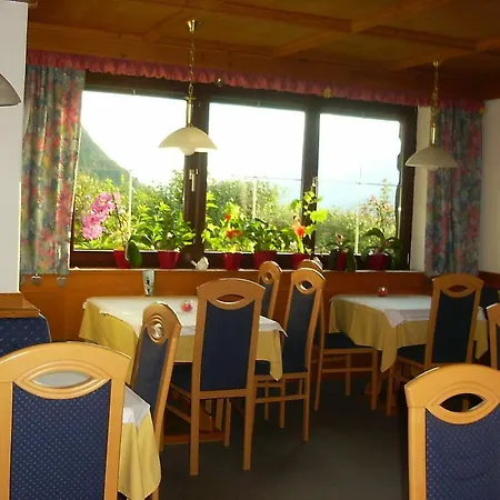 Pensionat Pension Resi Reith im Alpbachtal